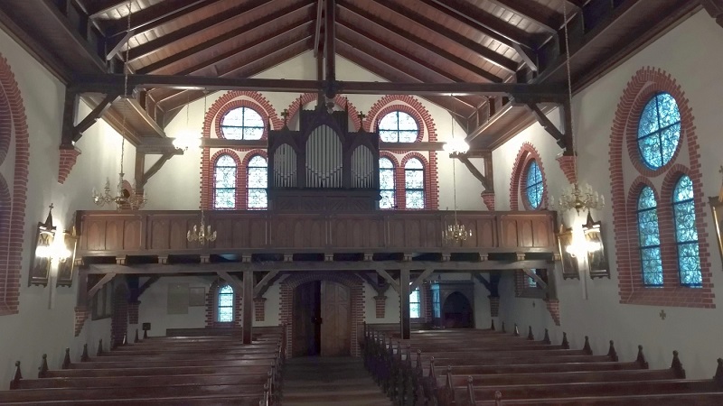organy w kościele pw. św. Michała Archanioła w Dąbrówce